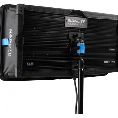 Светодиодная панель Nanlite PavoSlim 120C RGBWW